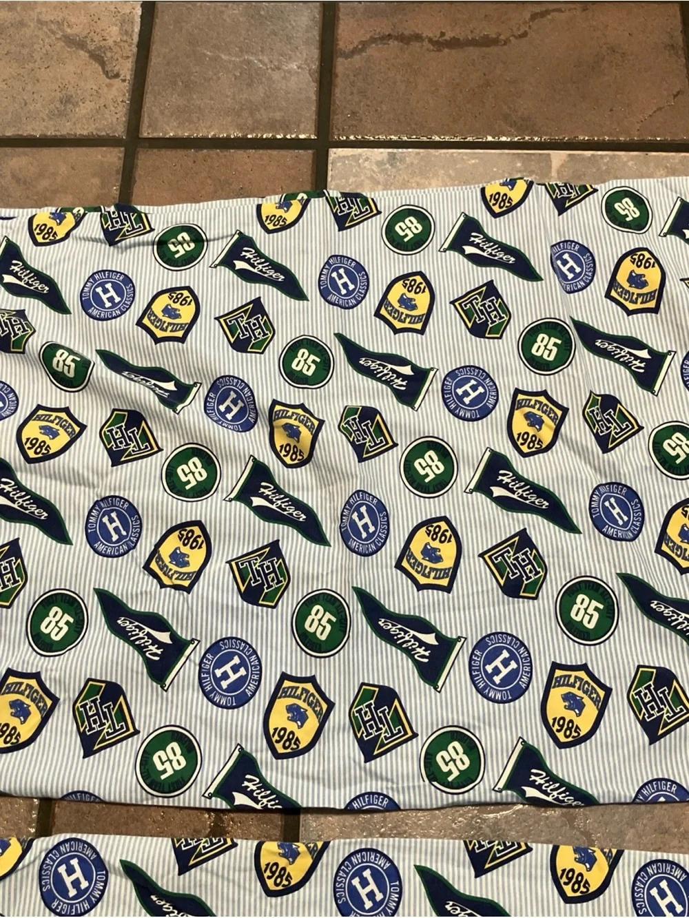 Tommy Hilfiger Home Standard Pillow Case All Over Print 85 Flags